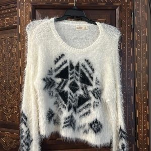 Hollister Furry pattern sweater